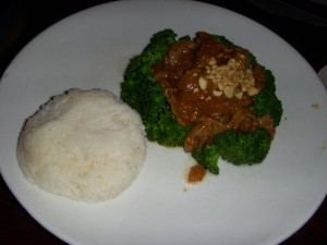Beef with peanut sauce