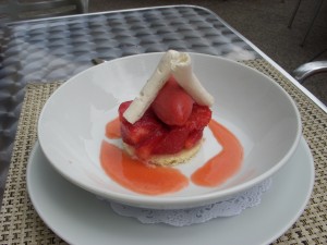 Vanilla cake with strawberry salad and red wine sorbet