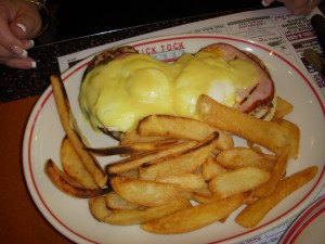 Eggs benedict