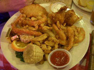 Captain's Combo of fried seafood