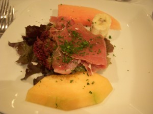 Prosciutto with melon and papaya