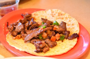 Steak a la Mexicana taco