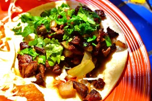 Taco de carne asada